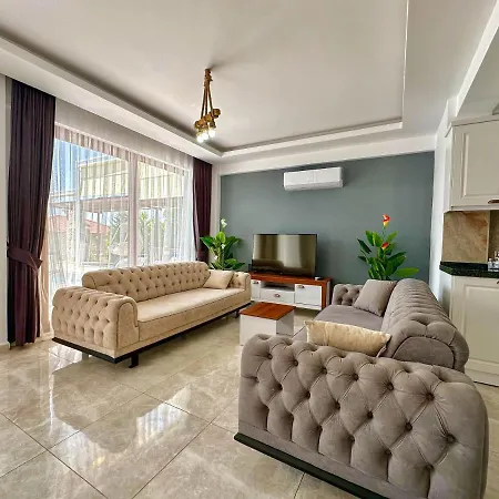 Star Villa, Oezel Havuzlu,