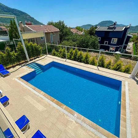Villa Star Villa, Oezel Havuzlu, *